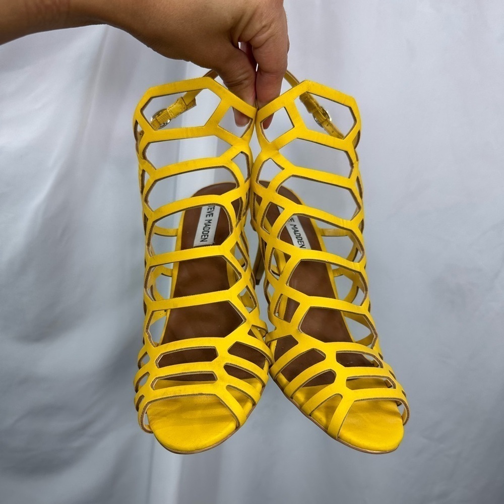 Steve Madden yellow caged heels size 8.5